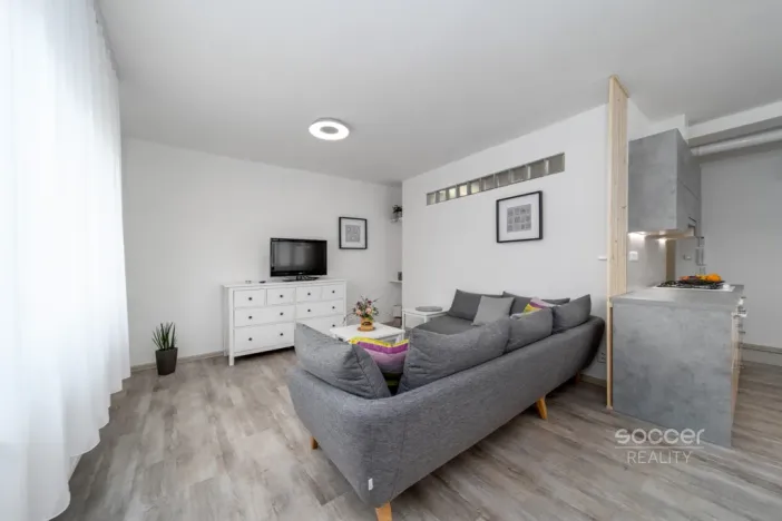 Pronájem bytu 2+kk, Mladá Boleslav - Mladá Boleslav II, Mackova, 60 m2