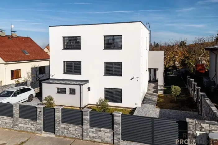 Prodej vily, Říčany, Pod Vojenským velitelstvím, 229 m2