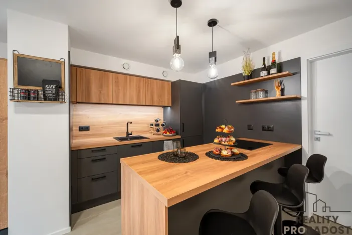 Prodej vily, Říčany, Pod Vojenským velitelstvím, 229 m2