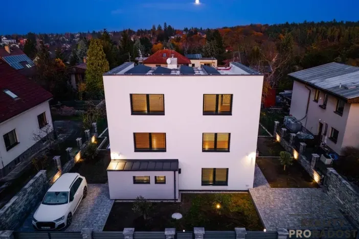 Prodej vily, Říčany, Pod Vojenským velitelstvím, 229 m2