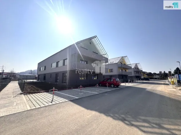 Pronájem bytu 2+kk, Dobřichovice, Pražská, 54 m2