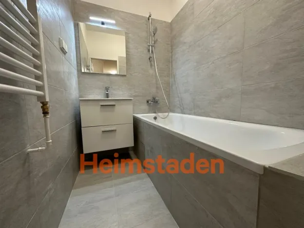 Pronájem bytu 2+kk, Ostrava - Poruba, Bohuslava Martinů, 54 m2