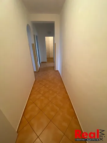 Pronájem bytu 2+1, Valtice, Lázeňská, 56 m2