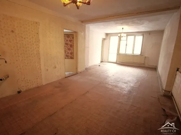 Prodej rodinného domu, Rozsochy, 371 m2