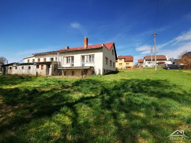 Prodej rodinného domu, Rozsochy, 371 m2