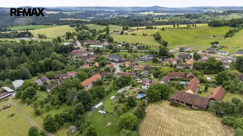 Prodej rodinného domu, Všechlapy, 200 m2