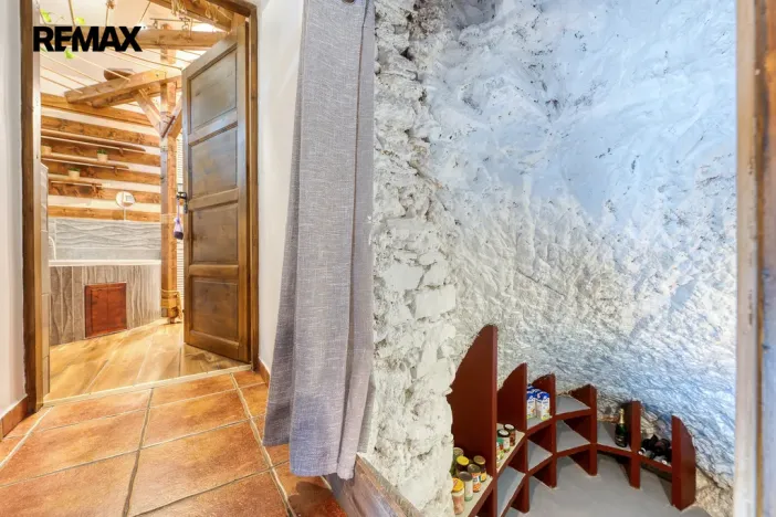 Prodej rodinného domu, Všechlapy, 200 m2