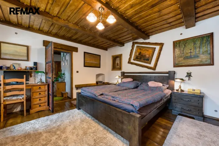 Prodej rodinného domu, Všechlapy, 200 m2
