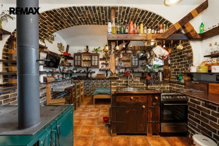 Prodej rodinného domu, Všechlapy, 200 m2