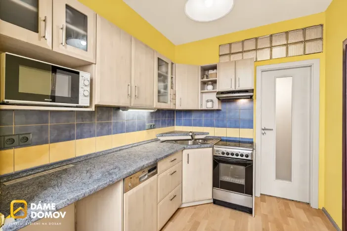 Prodej bytu 2+1, Zlín, Okružní, 45 m2