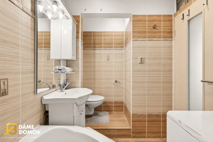 Prodej bytu 2+1, Zlín, Okružní, 45 m2