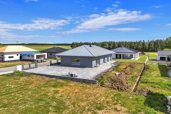 Prodej rodinného domu, Sukorady, 200 m2