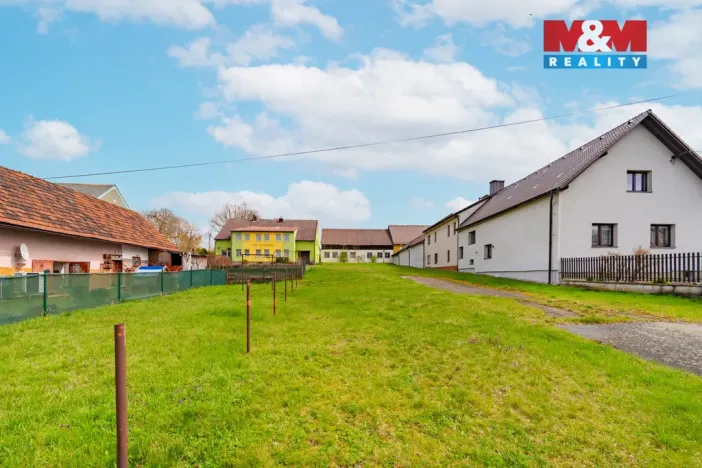 Prodej pozemku pro bydlení, Mrákov - Starý Klíčov, 1374 m2