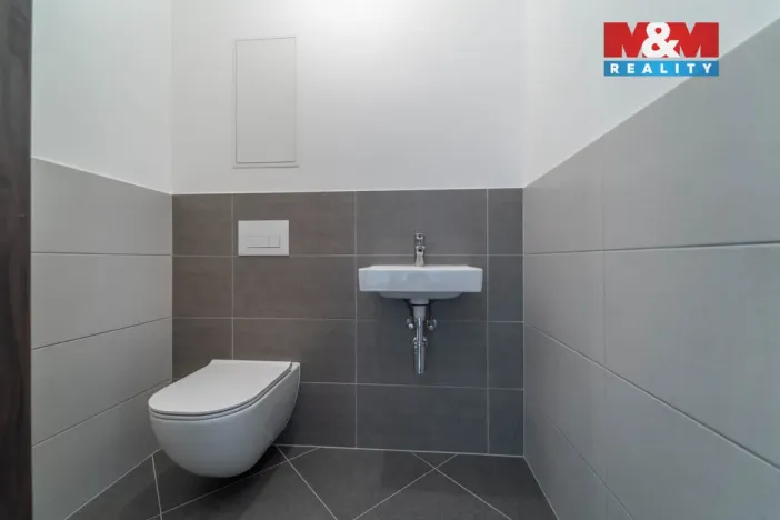 Prodej bytu 4+kk, Praha - Dolní Měcholupy, Honzíkova, 97 m2