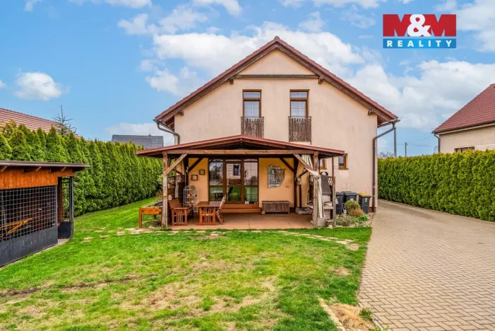 Prodej rodinného domu, Střezetice, 187 m2