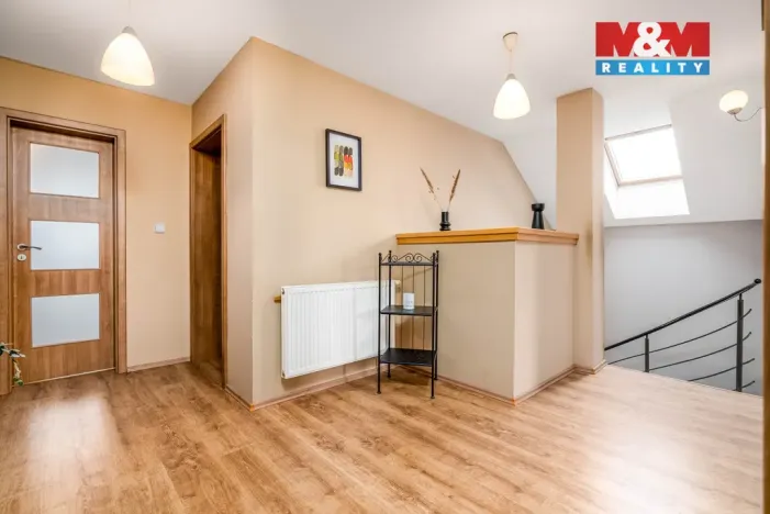 Prodej rodinného domu, Střezetice, 187 m2