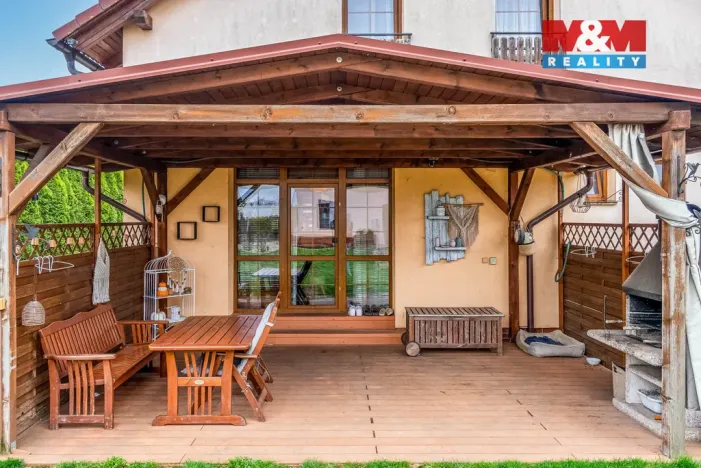 Prodej rodinného domu, Střezetice, 187 m2