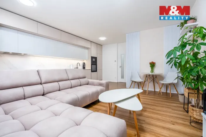 Prodej bytu 3+kk, Hradec Králové - Pražské Předměstí, Bohuslava Martinů, 85 m2