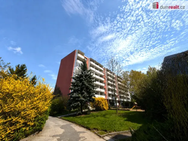 Pronájem bytu 1+1, Zlín, Potoky, 32 m2