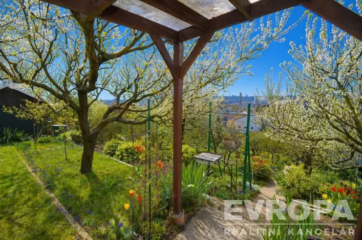 Prodej chaty, Praha - Libeň, Krejčího, 13 m2