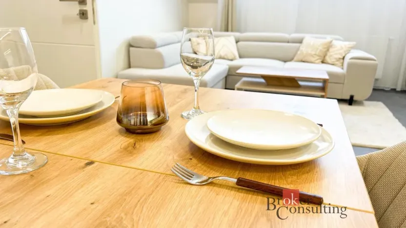 Pronájem bytu 2+kk, Praha - Smíchov, Zubatého, 74 m2