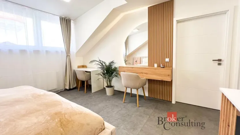 Pronájem bytu 2+kk, Praha - Smíchov, Zubatého, 74 m2