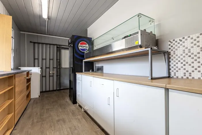 Prodej obchodního prostoru, Praha - Horní Počernice, Běluňská, 24 m2