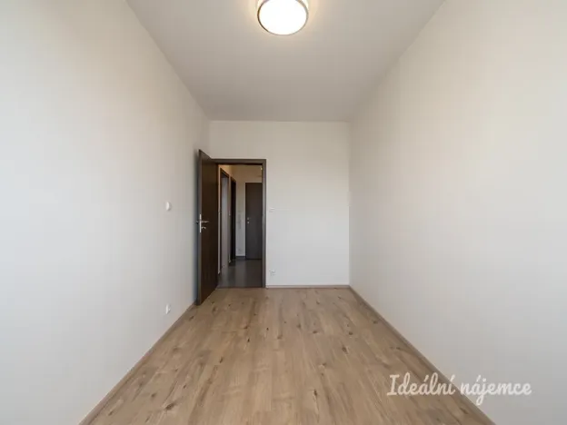 Pronájem bytu 2+kk, Praha - Střížkov, Makedonská, 51 m2