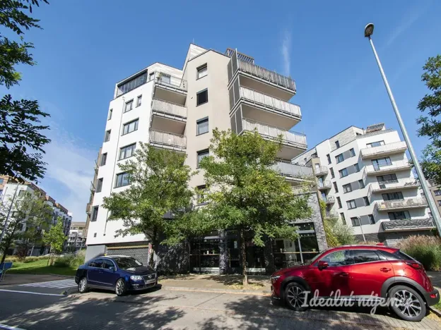 Pronájem bytu 2+kk, Praha - Střížkov, Makedonská, 51 m2