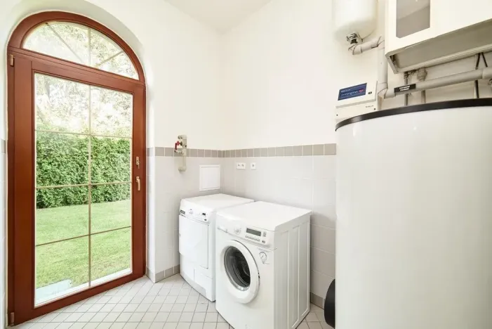 Pronájem vily, Praha - Nebušice, Nebušická, 254 m2