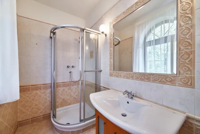 Pronájem vily, Praha - Nebušice, Nebušická, 254 m2