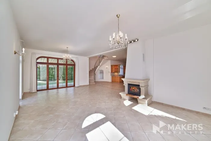 Pronájem vily, Praha - Nebušice, Nebušická, 254 m2