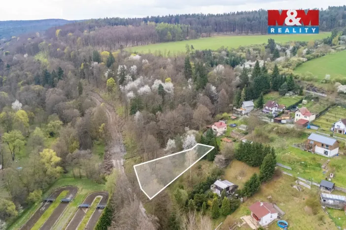 Prodej zahrady, Plasy, 1320 m2