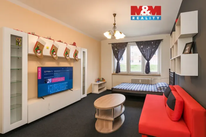 Prodej bytu 2+1, Bukovany, 52 m2