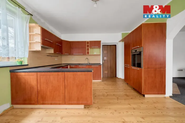 Prodej rodinného domu, Machov - Nízká Srbská, 160 m2