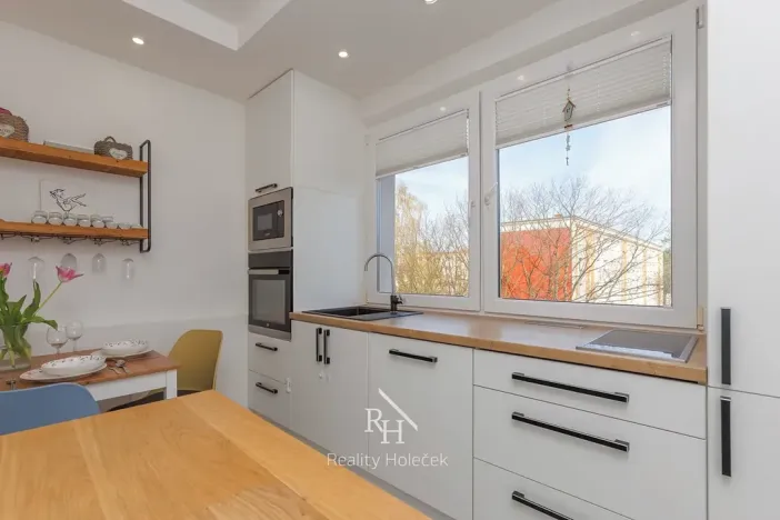 Prodej bytu 2+1, Kladno, Havanská, 51 m2