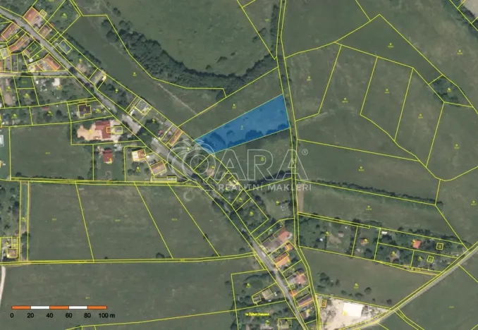 Prodej pole, Velký Chlumec, 2726 m2