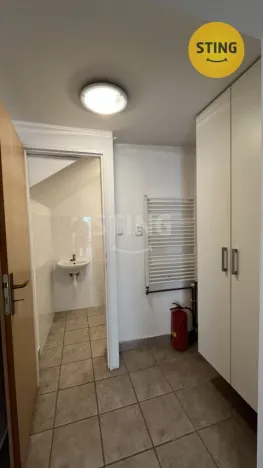 Pronájem obchodního prostoru, Opava, Drůbeží trh, 38 m2