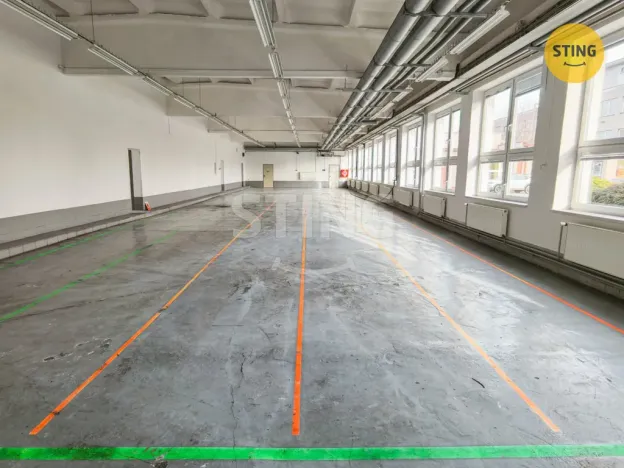 Pronájem skladu, Ostrava, Paskovská, 600 m2