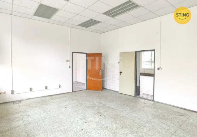 Pronájem skladu, Ostrava, Paskovská, 600 m2