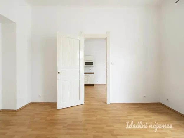 Pronájem bytu 2+kk, Praha - Libeň, Novákových, 50 m2