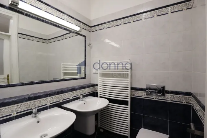 Pronájem bytu 4+1, Praha, Úvoz, 92 m2