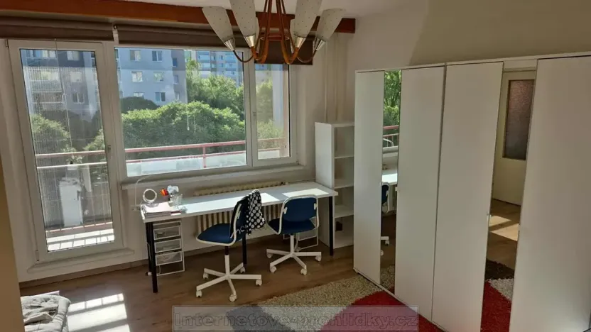 Pronájem pokoje, Brno, Okrouhlá, 30 m2