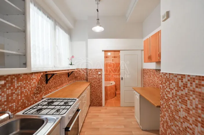 Pronájem bytu 2+kk, Praha - Dejvice, Zikova, 52 m2