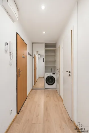 Pronájem bytu 3+kk, Praha - Letňany, Malkovského, 69 m2