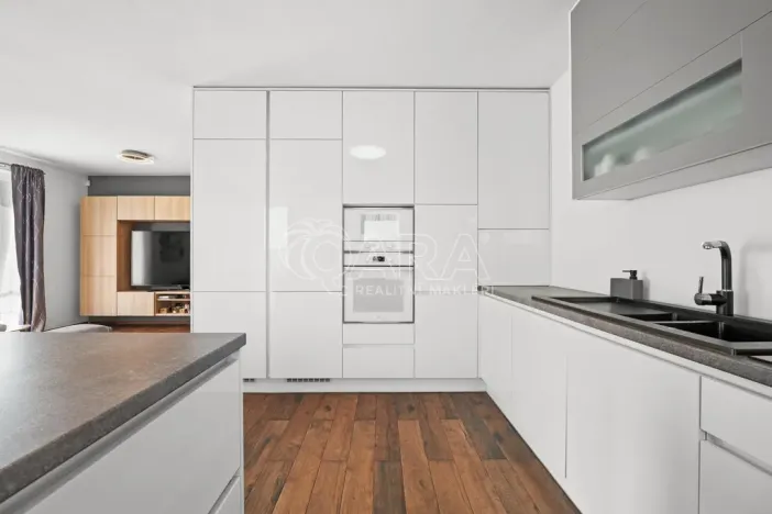 Prodej rodinného domu, Štěkeň, Slatinská, 227 m2