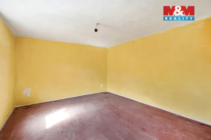 Prodej rodinného domu, Mikulášovice, 180 m2