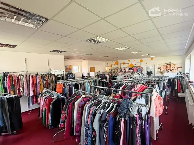 Pronájem kanceláře, Valašské Meziříčí, Vsetínská, 154 m2