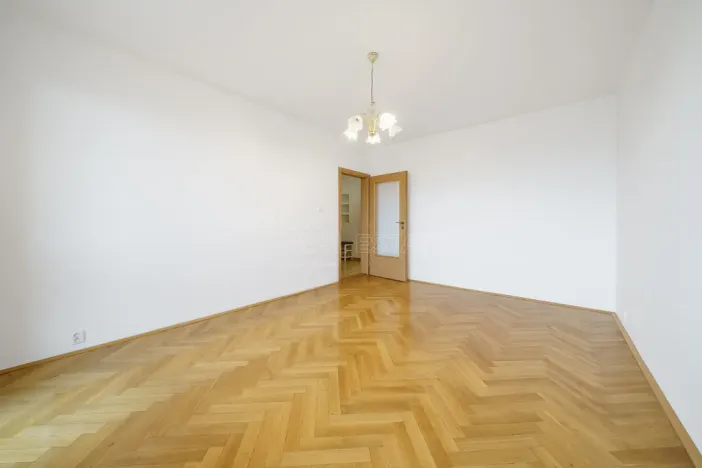 Pronájem bytu 2+1, Ostrov, Jungmannova, 61 m2