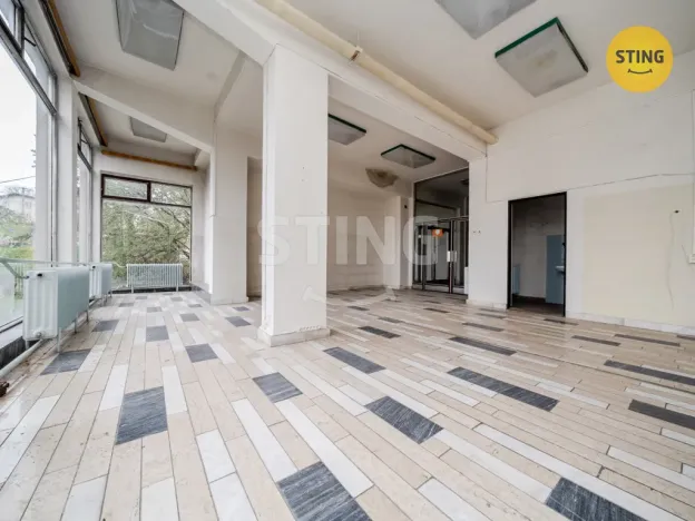 Prodej obchodního prostoru, Ostrava - Hošťálkovice, Hlavní, 950 m2